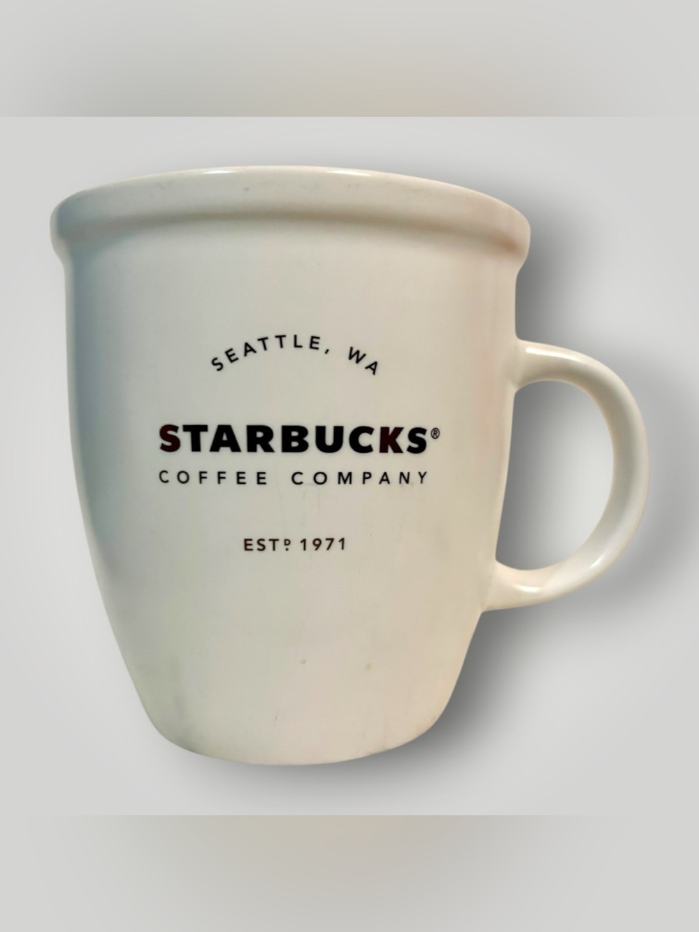 Starbucks 2016 Abbey White Coffee Mug Bronze Logo 12fl oz Est 1971 Seattle, WA.